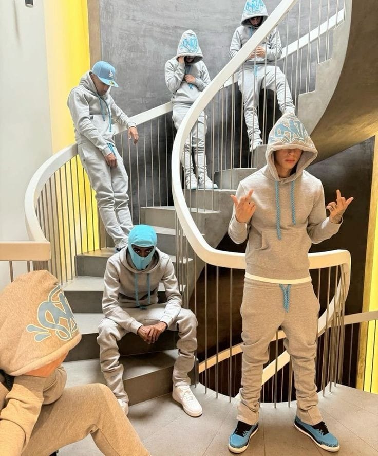 Chándal Syna World (Varios Colores)