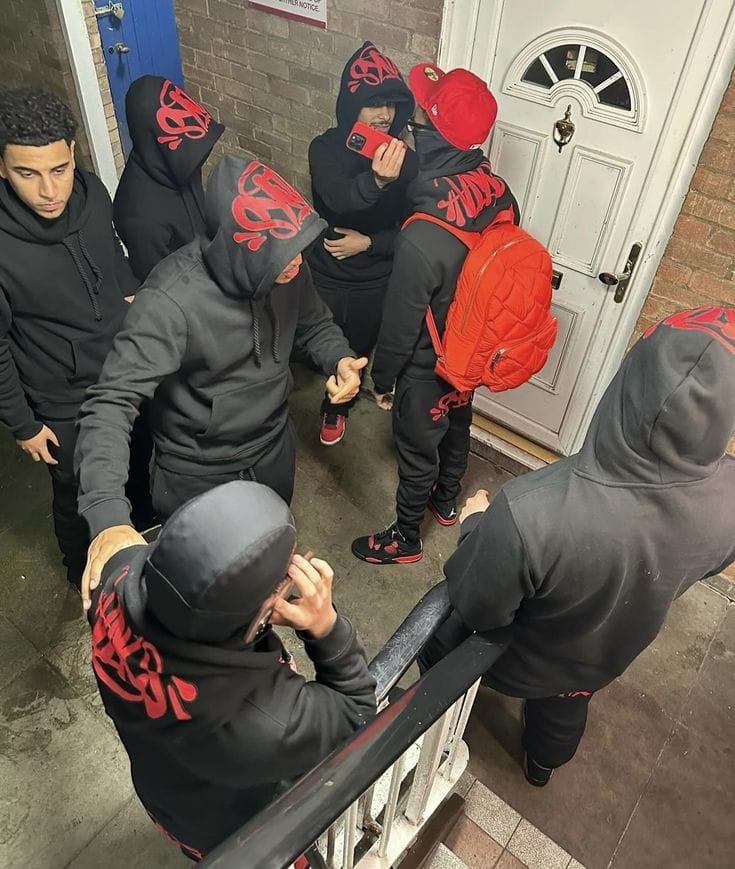 Chándal Syna World (Varios Colores)