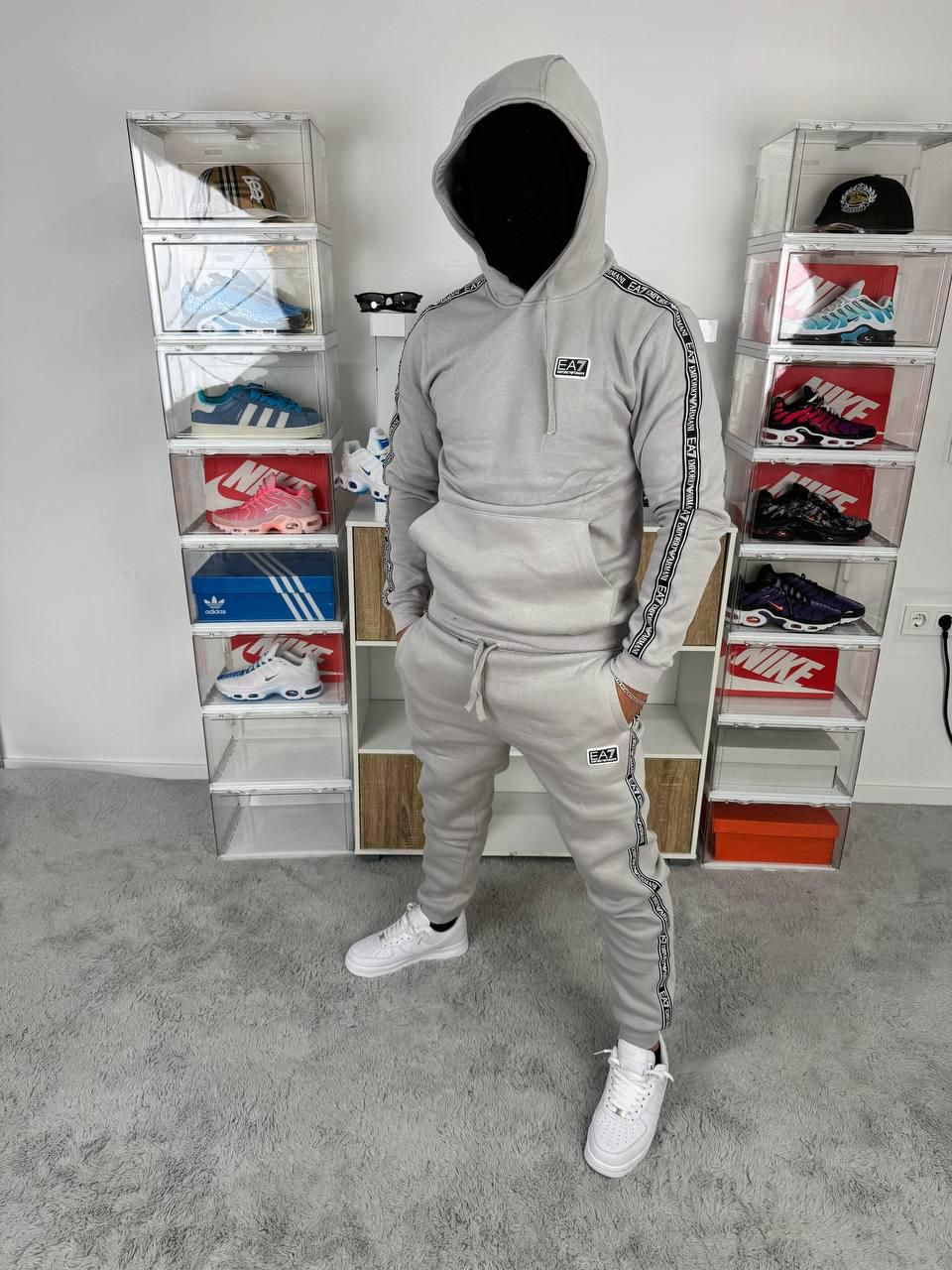 Chándal Armani EA7 (Varios Colores)