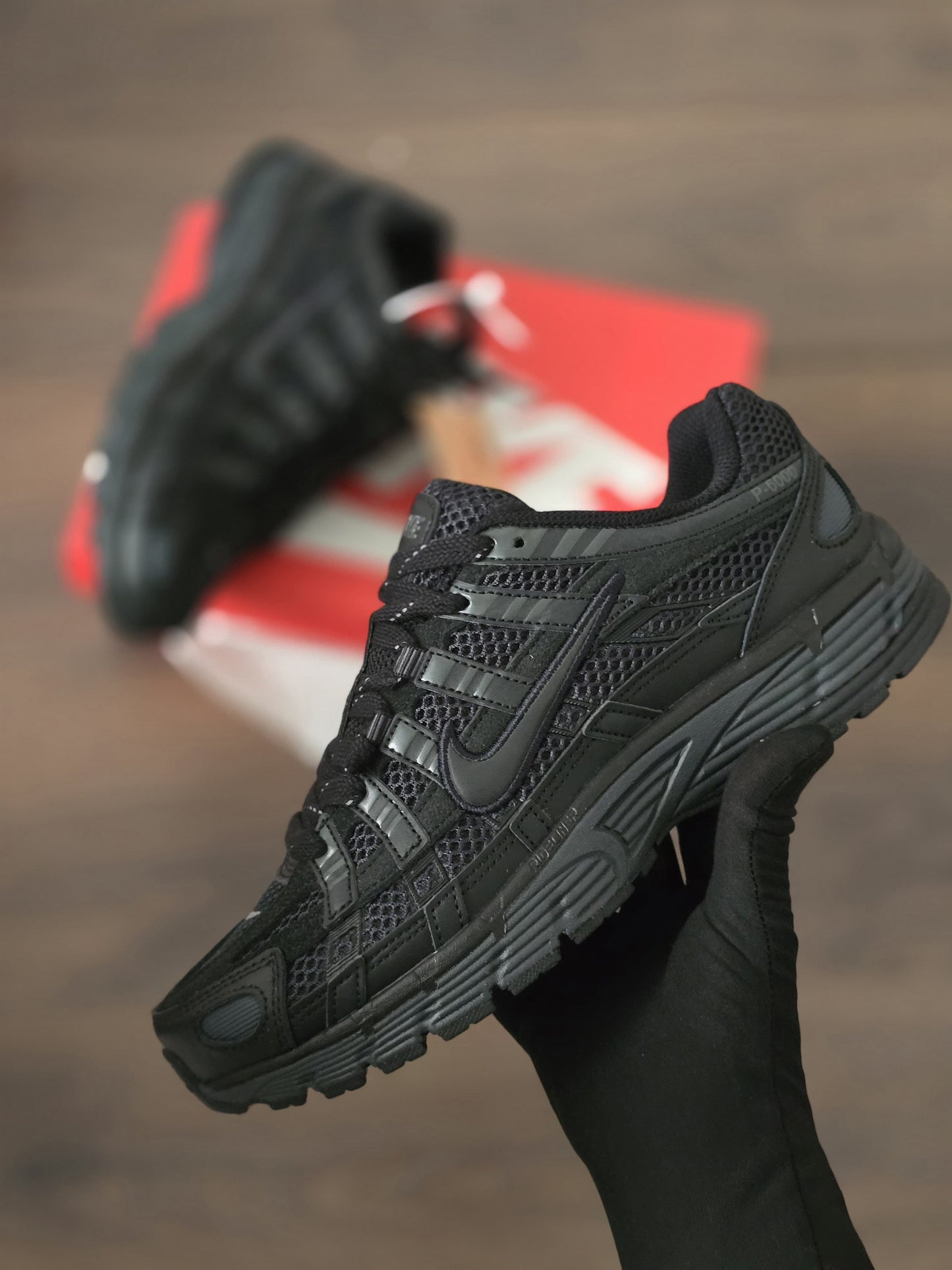 Nike P6000