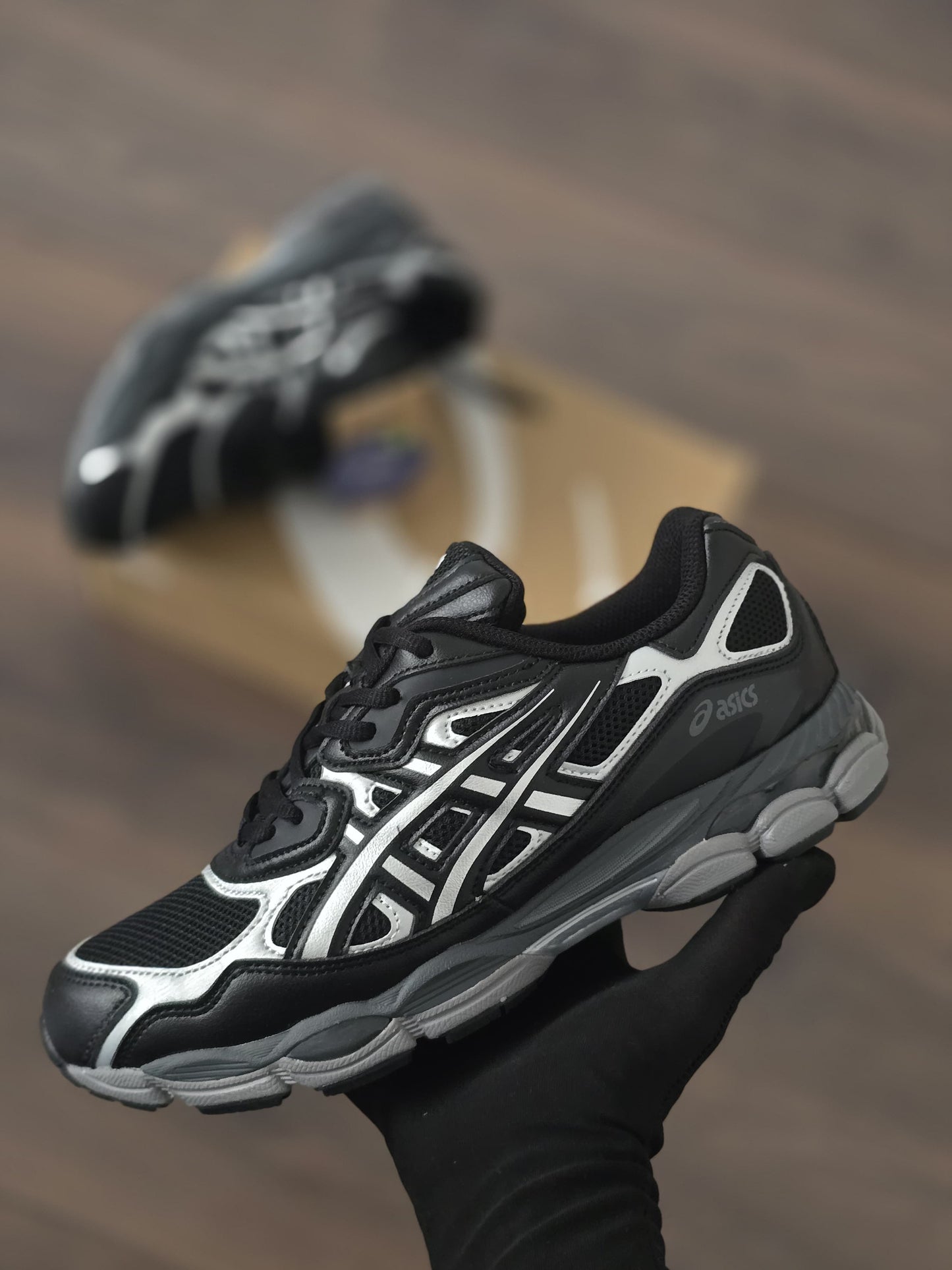ASICS (Varios Colores)