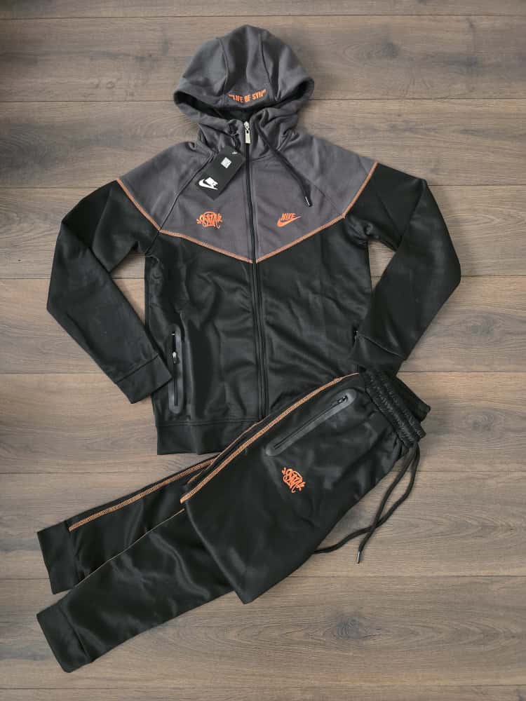 Chándal Nike Tech Central Cee (Varios Colores)