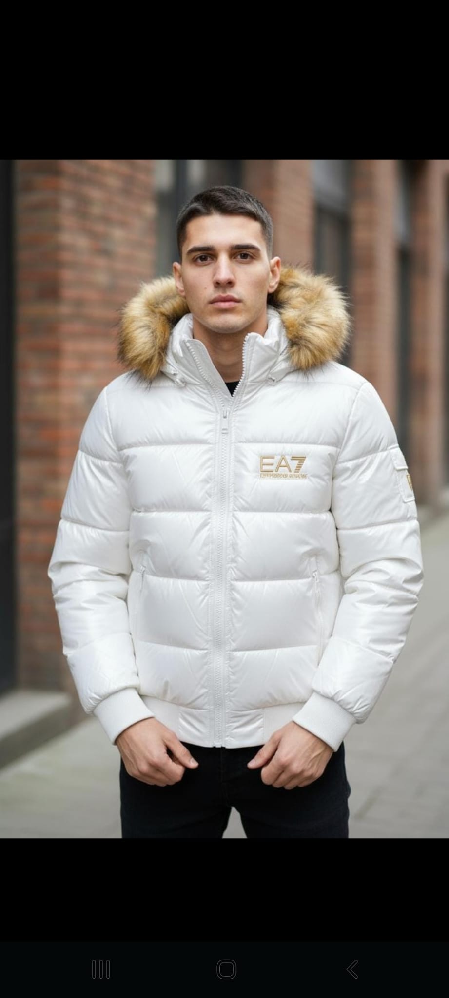 Abrigos Armani EA7