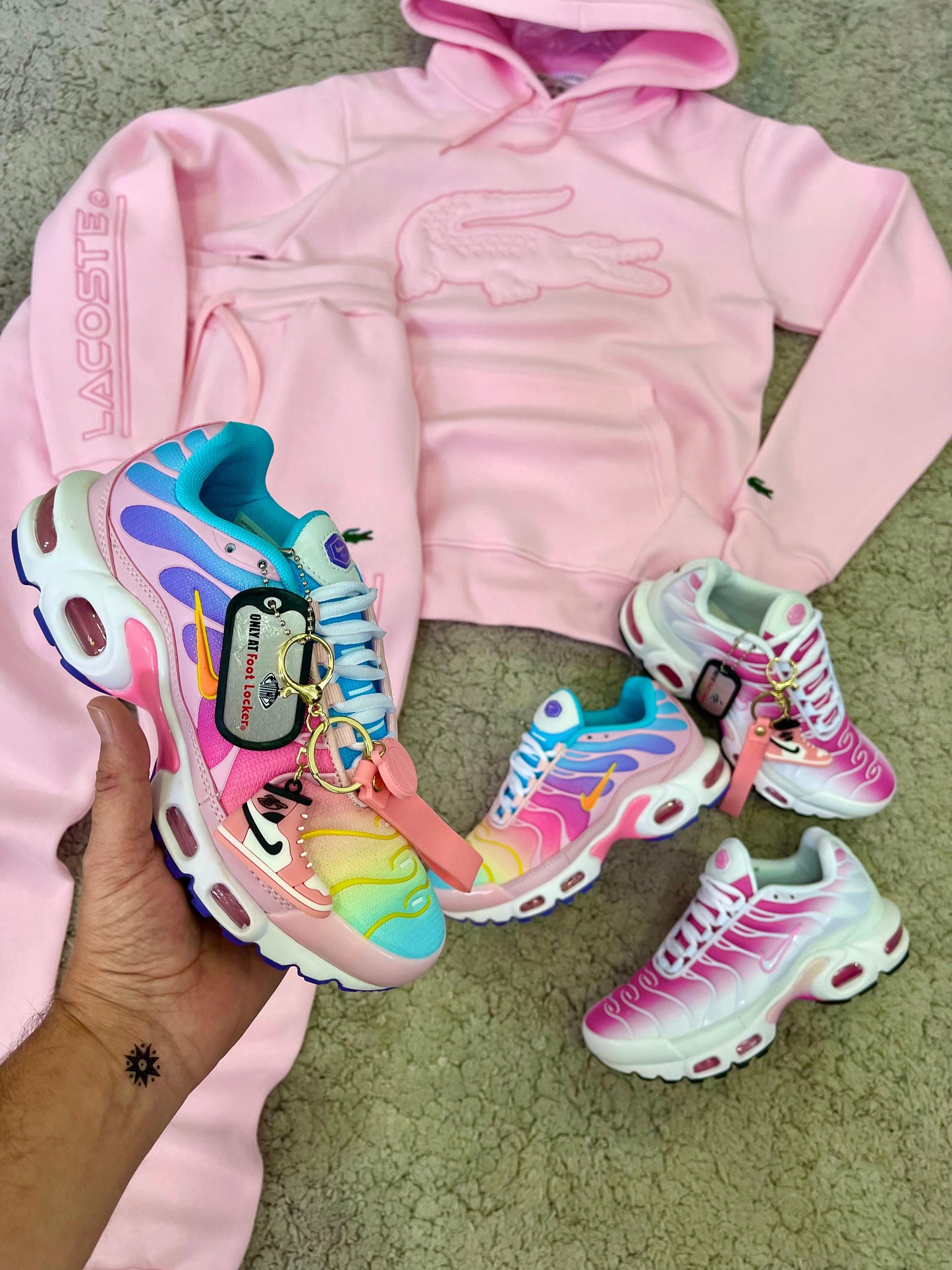 Chandals Lacoste Rosa