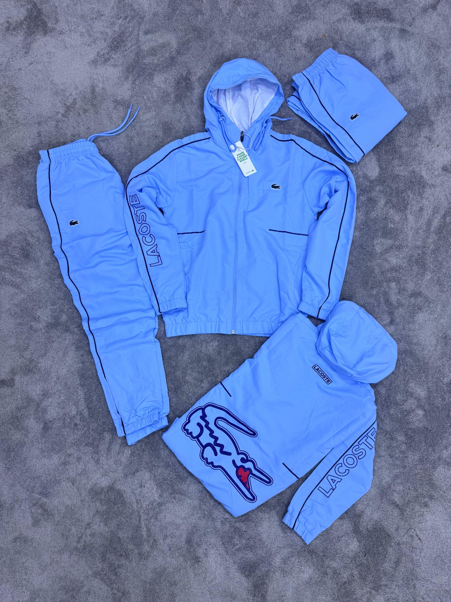 Promoción Lacoste Azul