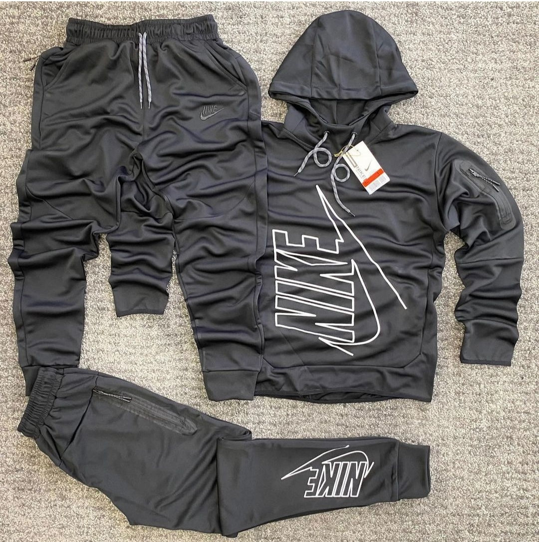 Chándal Nike Tech 2024