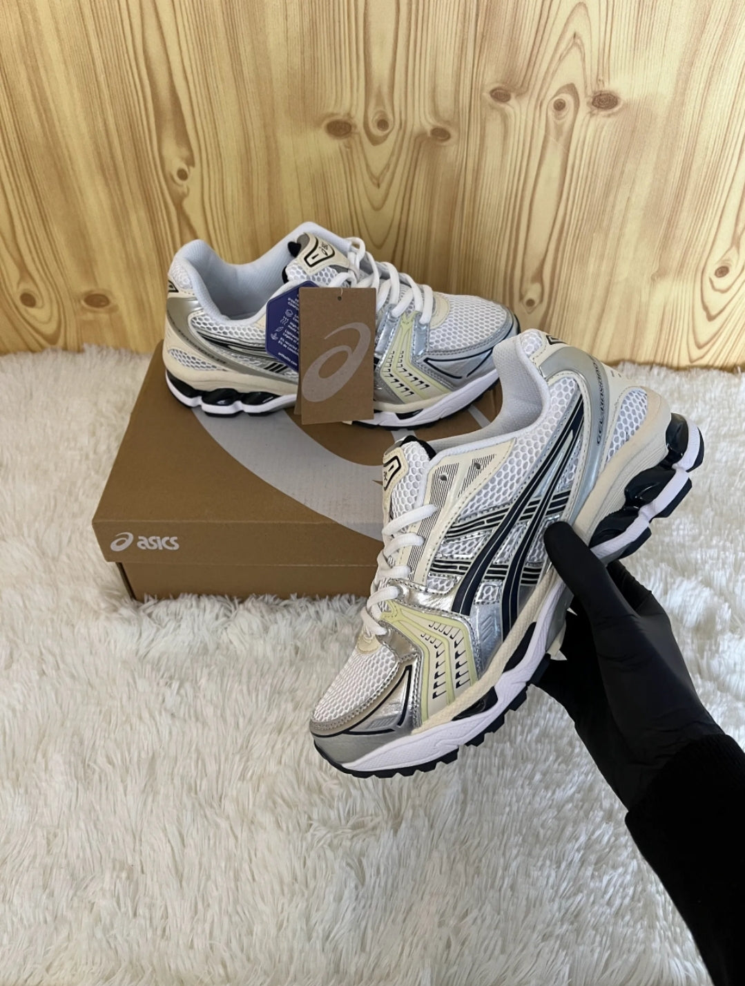 ASICS (Varios Modelos)