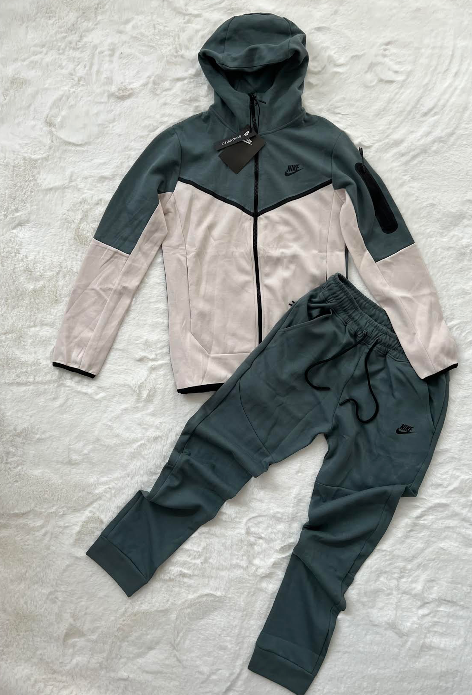 Chándal Nike Tech (Varios Colores)