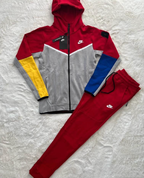 Chándal Nike Tech (Varios Colores)